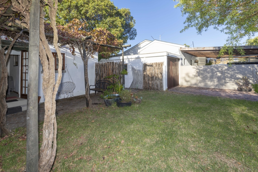 3 Bedroom Property for Sale in Claremont Western Cape